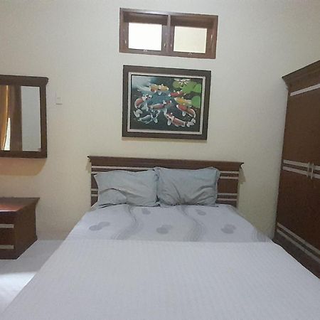 Oyo 93101 Al-Ainah Family Homestay Medan Extérieur photo