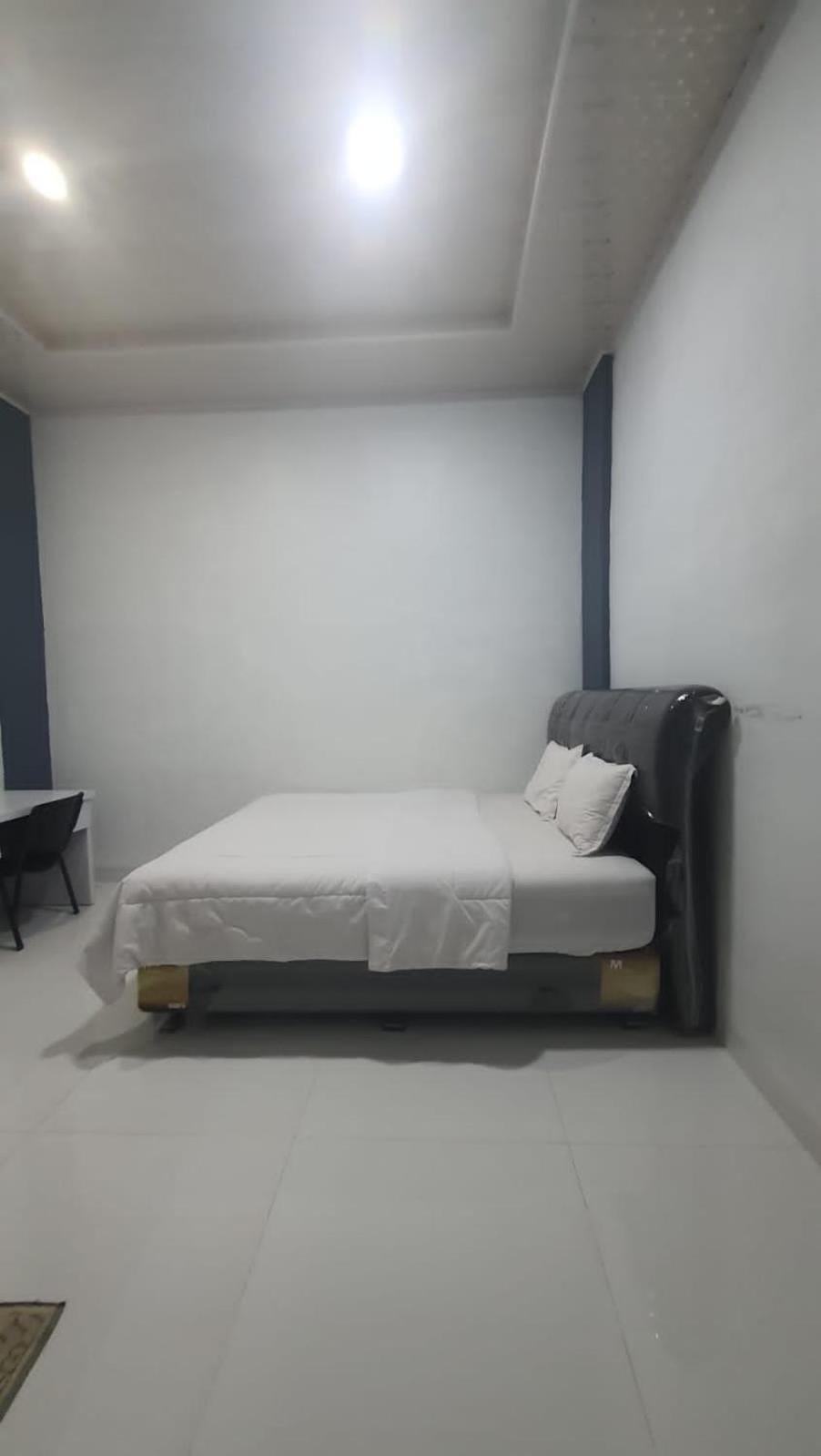Oyo 93101 Al-Ainah Family Homestay Medan Extérieur photo