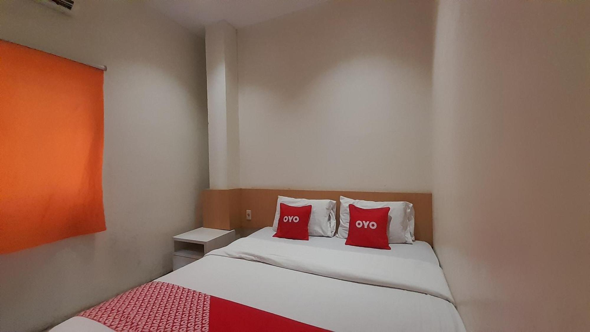 Oyo 93101 Al-Ainah Family Homestay Medan Extérieur photo